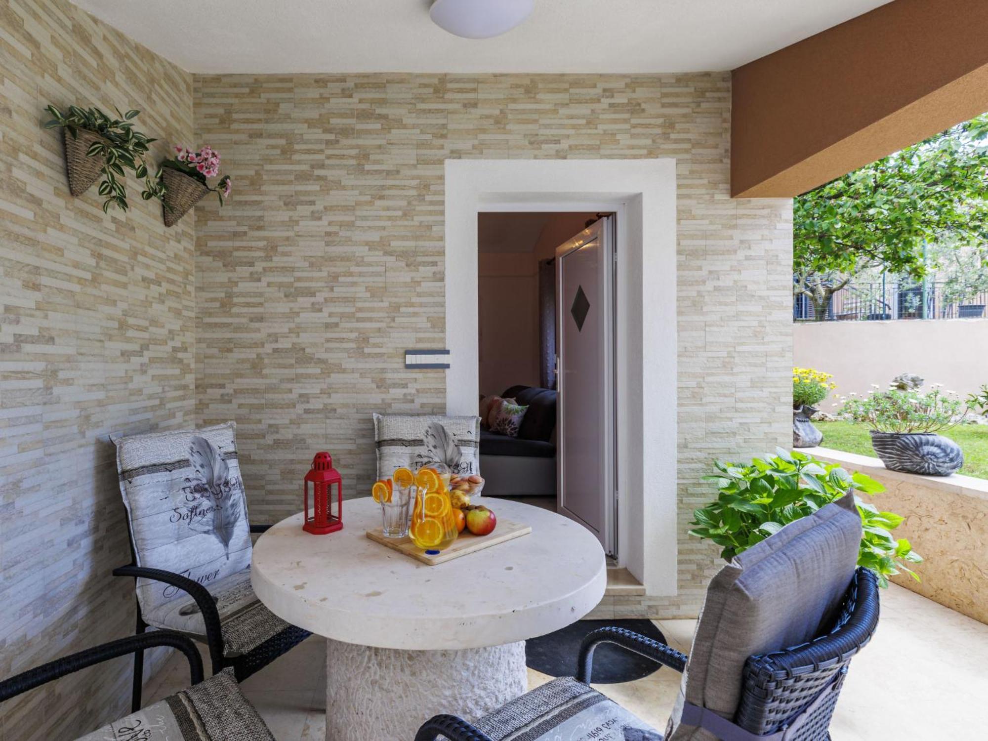 Dragica By Interhome