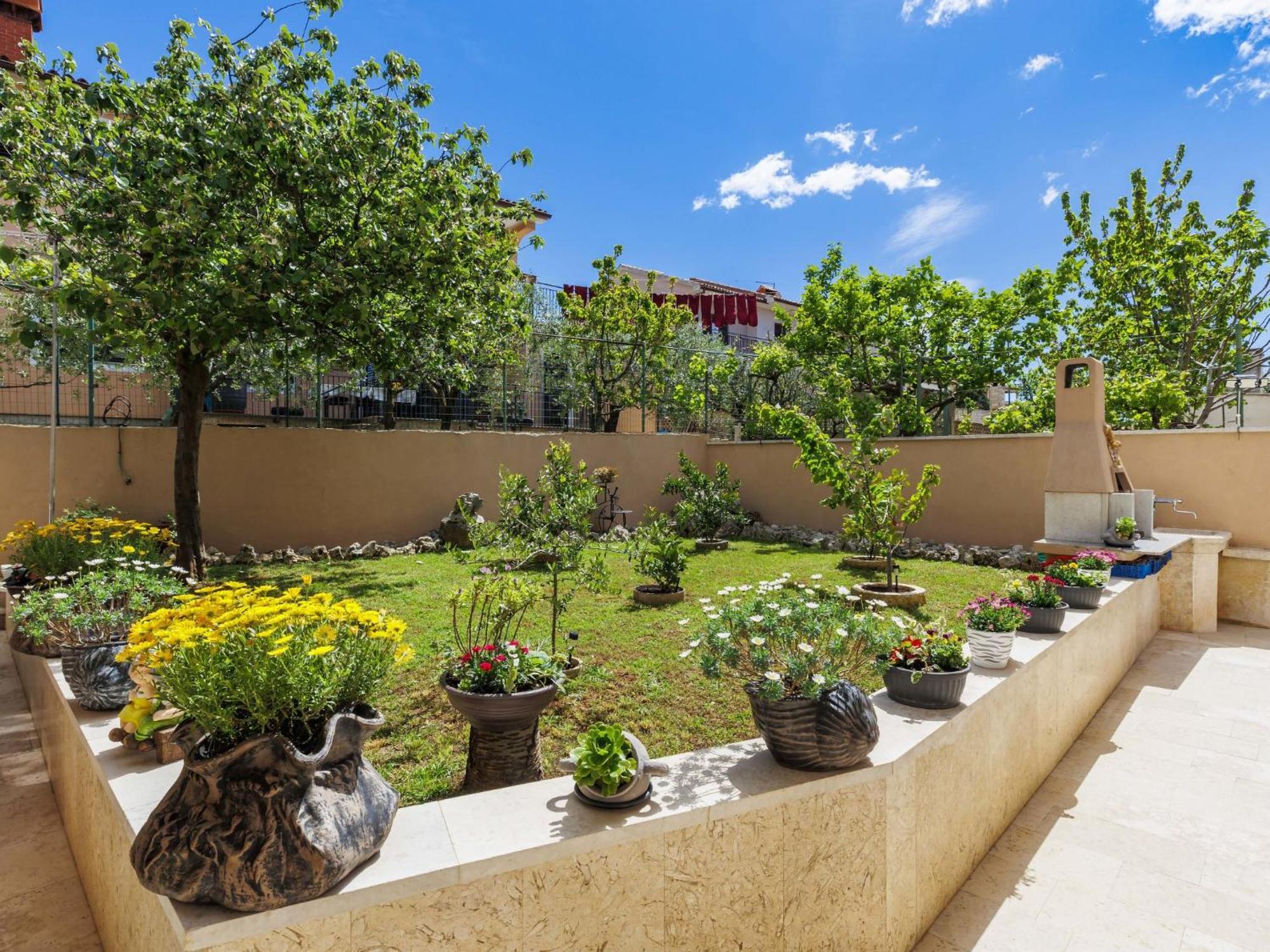 Ferienhaus Dragica By Interhome